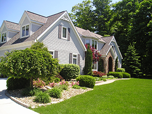 Landscapers and Lawncare Services in Middlesboro, KY